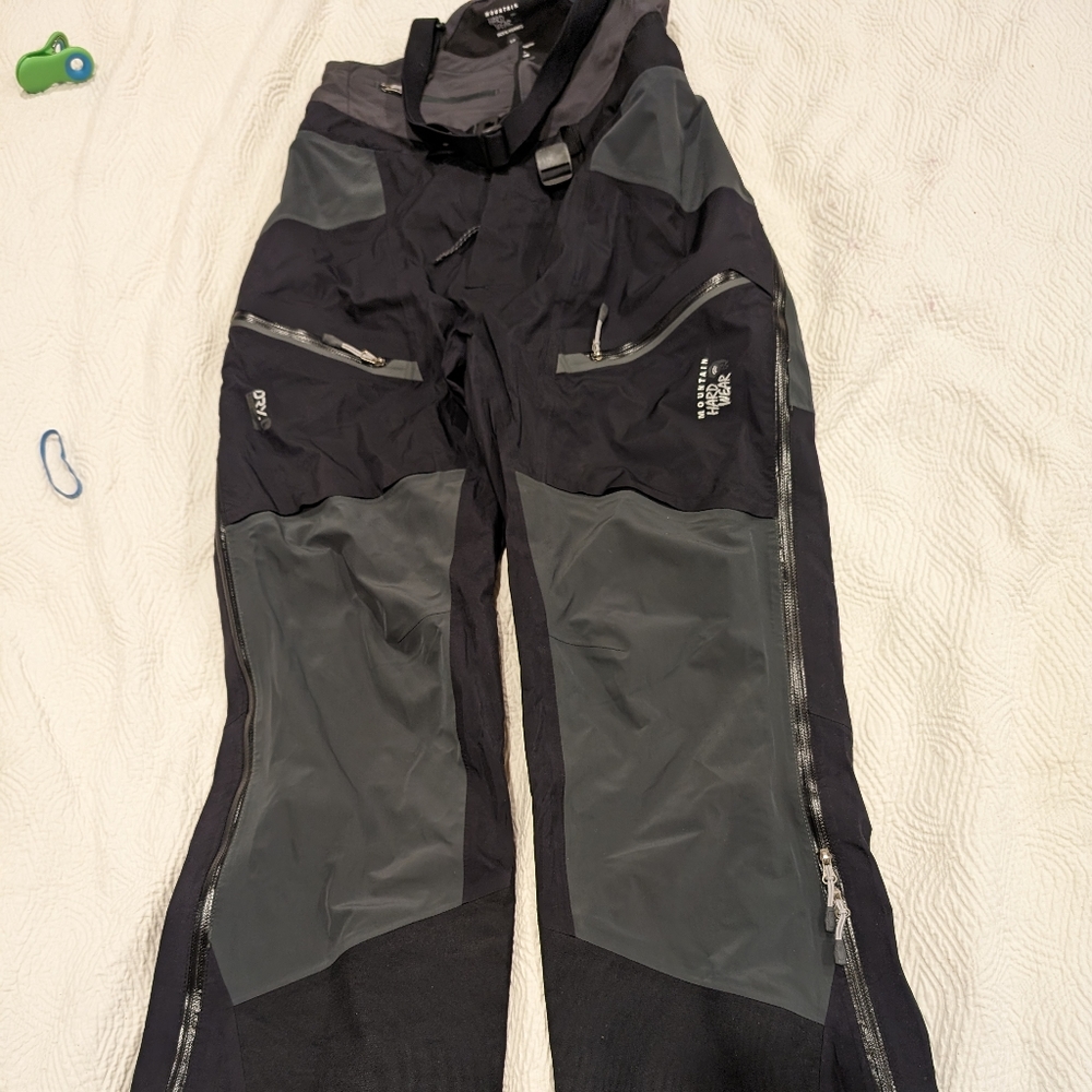 Mountain Hardware - Bib pants - black - men's small
